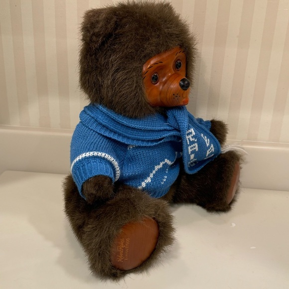 Vintage Robert Raikes Collectible Eric The Bear Wood Face And Feet - Picture 3 of 16